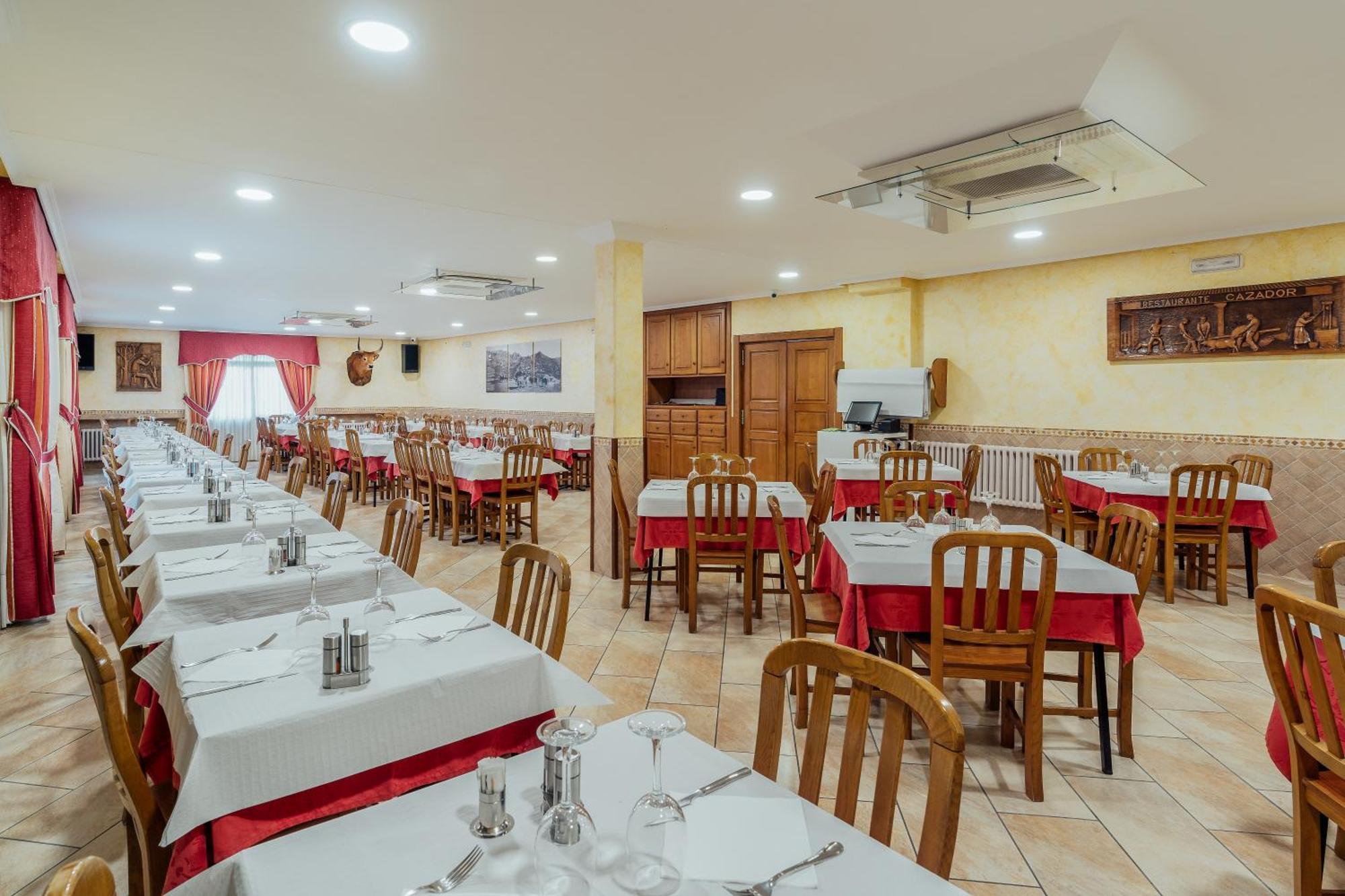 Pereiro Hotel Restaurante Cazador מראה חיצוני תמונה